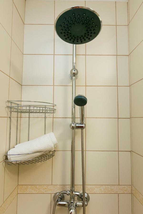 Chmielna - 250M Od Zlotych Tarasow, 350M Od Dworca Centralnego - Wifi - Smart Tv 55 Cali - Better Rental Varsovia Exterior foto